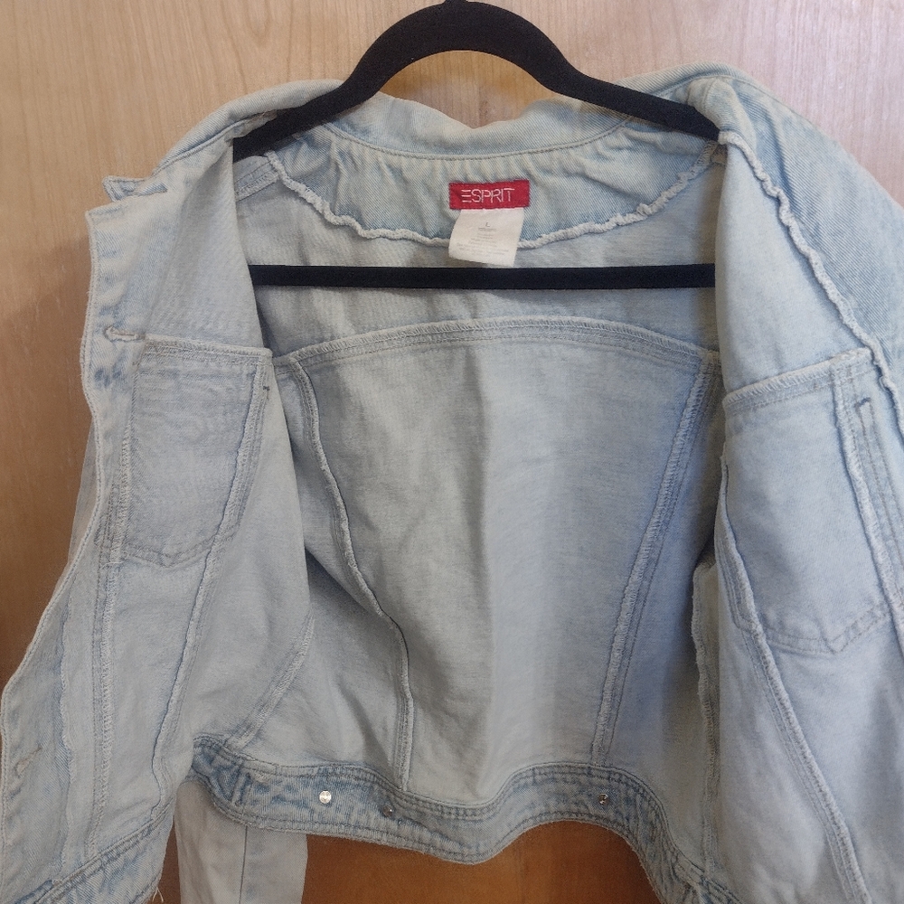 Measurements Added! Esprit Pale Blue Denim Jacket with Button Flap Pockets - Picture 4 of 10